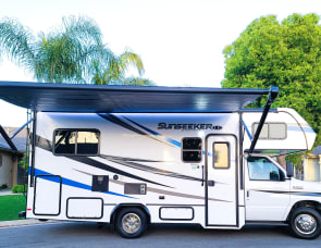 Forest River RV Sunseeker LE 2350SLE Ford