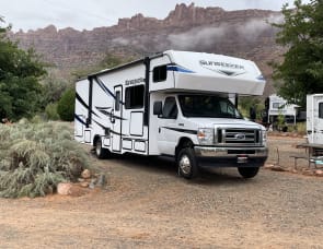 Forest River RV Sunseeker Classic 3270S Ford