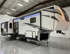 Forest River RV Cardinal Limited 377MBLE