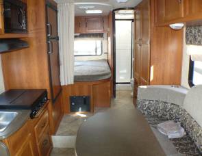 2011 Coachmen freelander