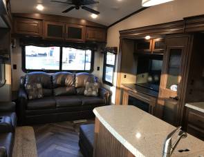 2016 Jayco North Point 377RLBH