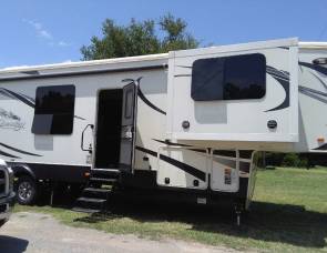 2016 Heartland Big country 3800fl