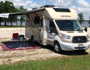 2019 Thor Gemini 23TB Diesel