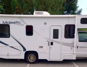 2005 Four Winds Majestic Series M-23A E35