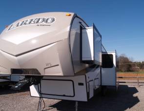 2015 Laredo 293SBH by Keystone