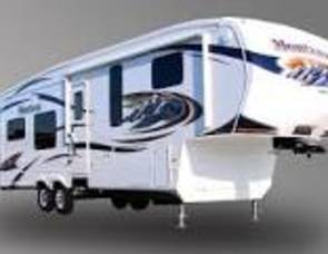 2008 Montana Fifth Wheel