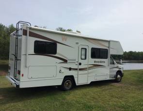 2015 Winnebago Minnie Winnie 25B
