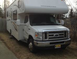 2011 Winnebago Chalet