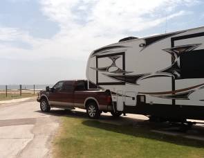 2011 Keystone Fuzion TEIII 412