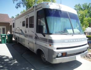 1996 Winnebago Adventurer