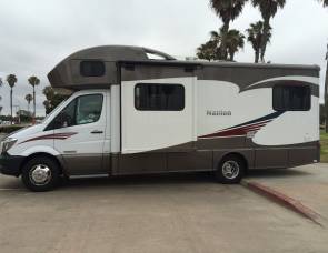 2015 Itasca Navion 24G