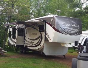 2012 Heartland Landmark Grand Canyon