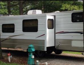 2010 Summerland with slide-out