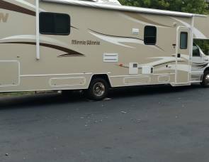2015 winnebago minnie winnie
