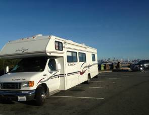 2006 Winnebago Minnie Winnie Chalet