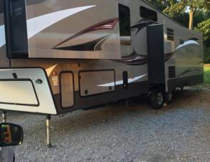 2015 Keystone Cougar 333MKS