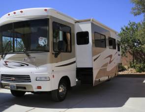 2007 Winnebago Sightseer 35J
