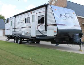 2015 Heartland Pioneer