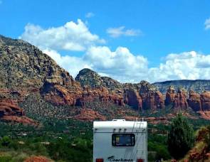 2003 Coachmen Leprachaun