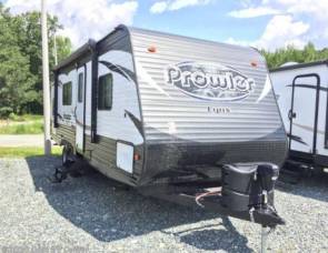 2017 Heartland Prowler Lynx 25LX with Bunk Beds