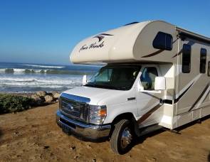 2017 THOR 28Z Four Winds