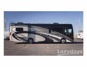 2016 Thor Palazzo 33.3 (sleeps 10)