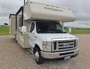 2016 Winnebago Minnie Winnie 31'