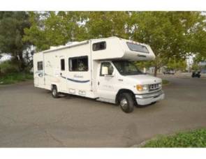 2003 UNLIMITED MILEAGE - Coachmen Pathfinder Sport