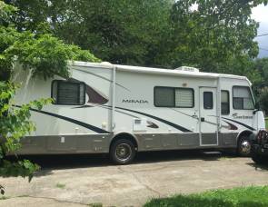 2003 Coachmen Mirada 300Q