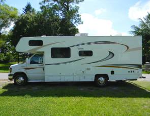2014 Coachmen Freelander