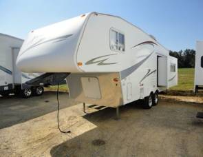 2008 Sun Valley Extreme 230 Fifth Wheel