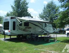 2011 Keystone Passport Ultra Lite Limited Edition