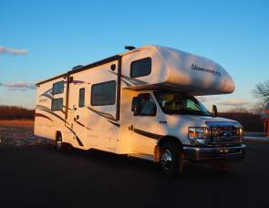 2017 Sunseeker 3170 32 feet