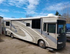 2006 Winnebago Journey