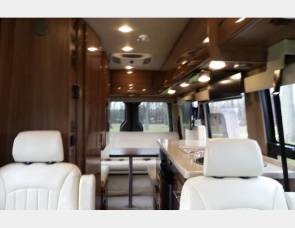 2017 Winnebago ERA 70X