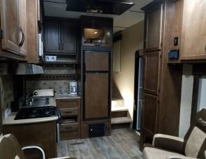 2016 Ragen Pacific Coach