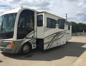 2004 Pace Arrow