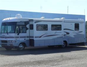 2002 Winnebego Suncruiser