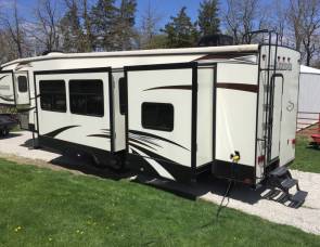 2015 Heartland Elkridge 38RSRT