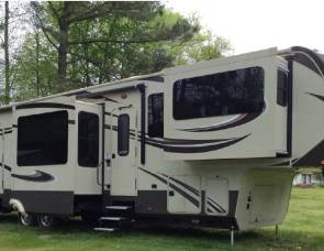 2015 Grand Design/Solitude 379FL