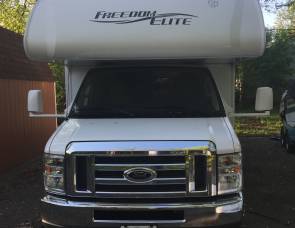 2012 Thor Motor Coach
