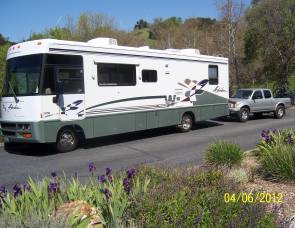 1998 Winnebago Adventurer