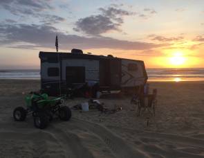 2015 Weekend Warrior Toyhauler