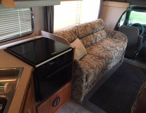 2001 Coachman Leprechaun