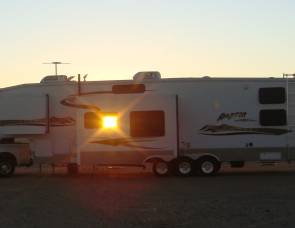 2006 Raptor Fifth Wheel Toyhauler