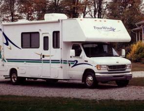 2000 Four Winds 5000