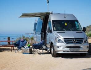 2018 Airstream RV Lounger Tommy Bahama Edition