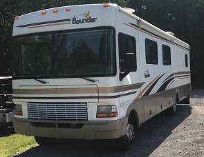 2002 Fleetwood Bounder