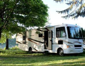2012 Thor Motor Coach Hurricane 32A