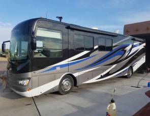 2012 Berkshire 390BH